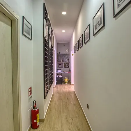 Filangieri Bed & Breakfast 4*