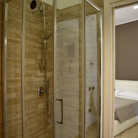 Filangieri 4* نابولي