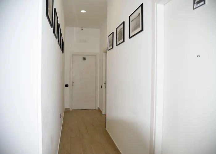 فندق مبيت وإفطار Filangieri نابولي